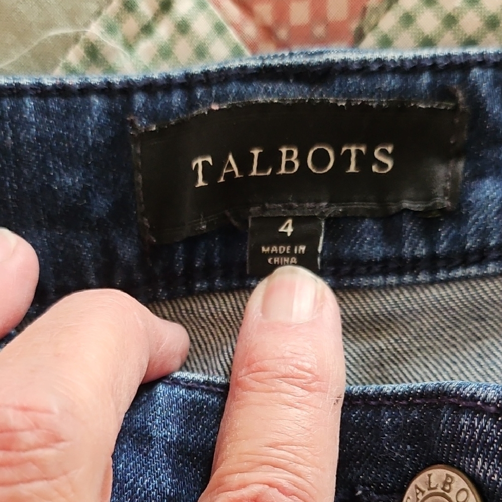 Talbots- 3 button pocket- Capri Jeans  Size 4 - Picture 6 of 6
